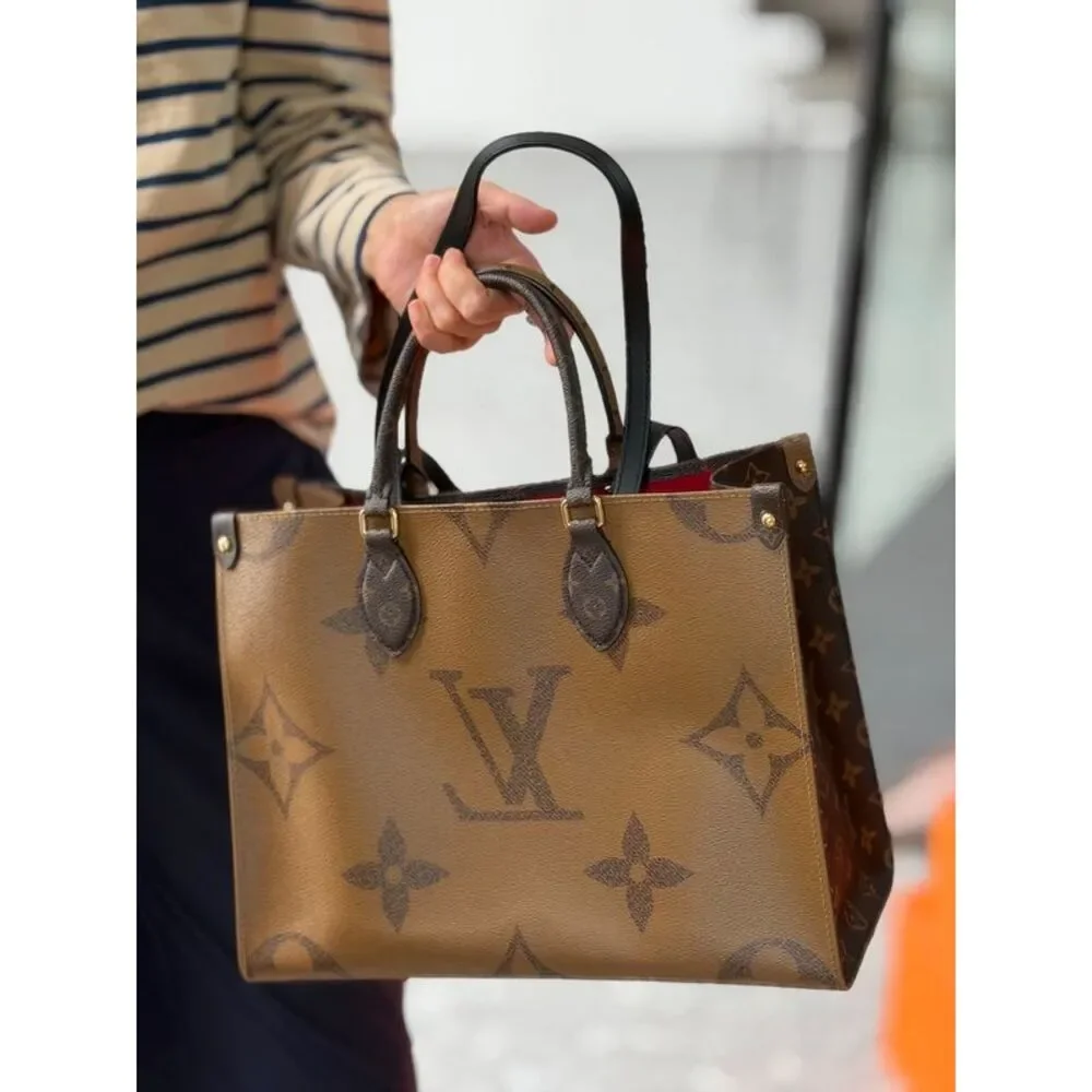 Louis Vuitton Women Pre-Loved Bag Very Good Condition